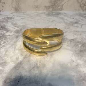 Vintage Gold Tone Double Layer Claw Hinged Clamper Bracelet